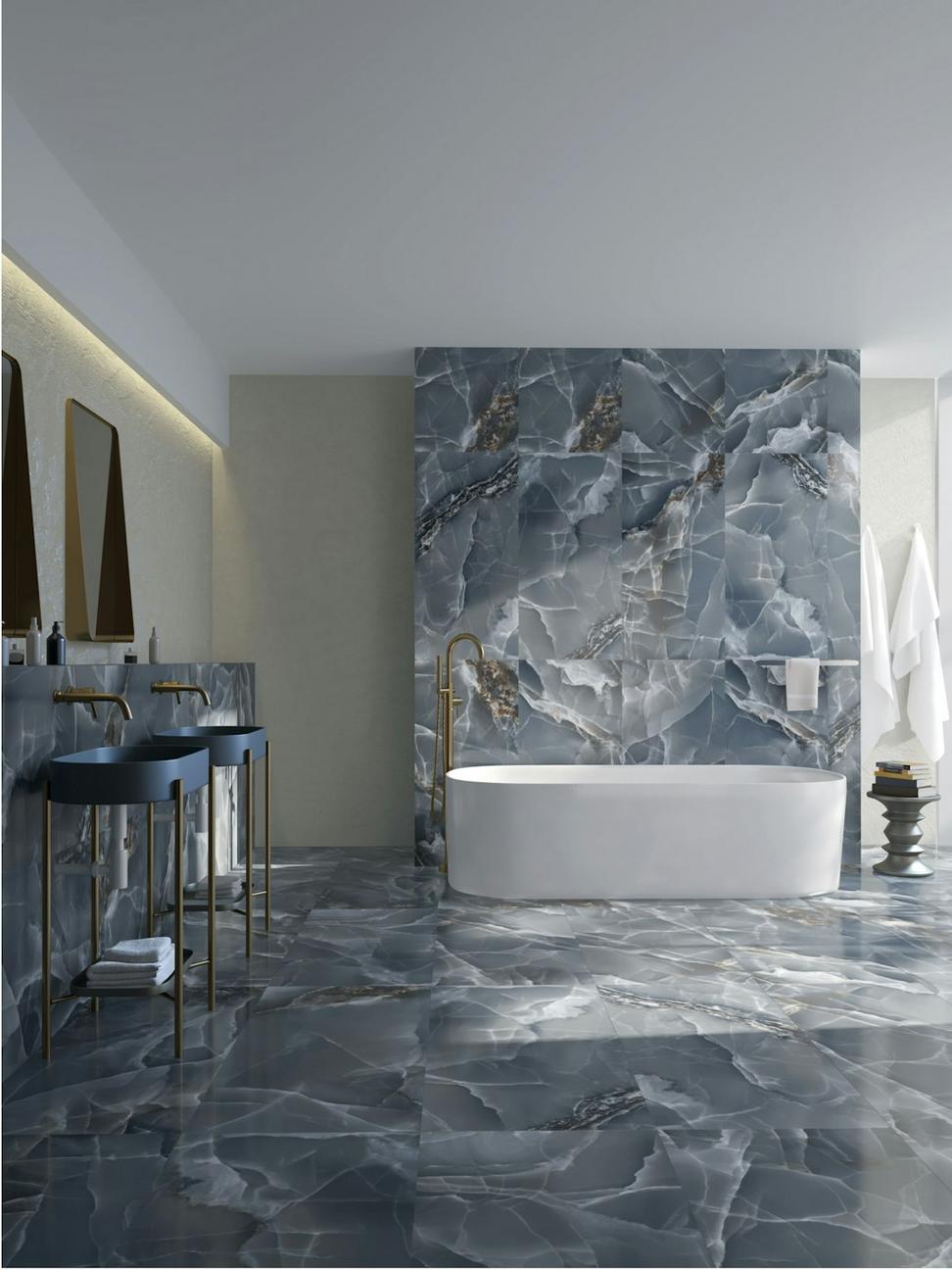 Deluxe Bathroom
